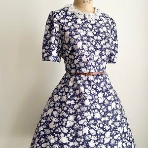 Vintage Purple Floral Secretary Dress with Peter Pan Lace Collar L/XL